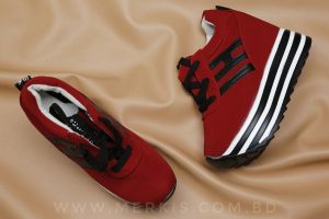 red sneaker