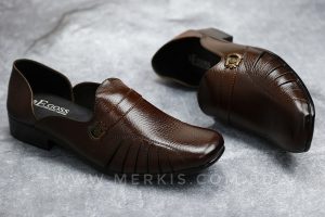 chocolate color sandal