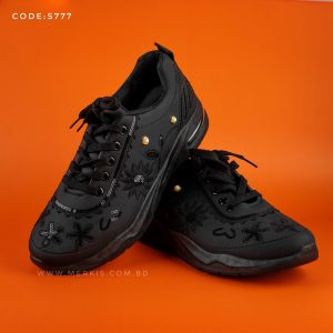 black sneaker