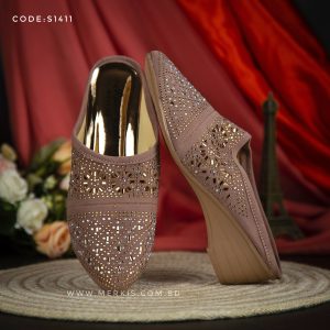 trendy stylish heel sandal for women