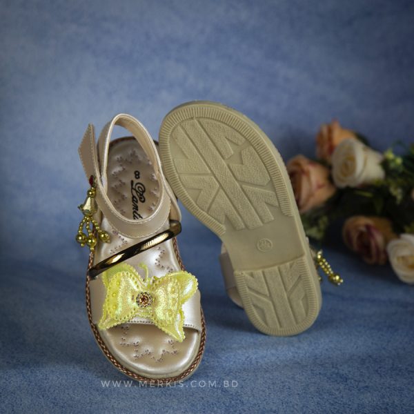 fantastic stylish sandal for kids