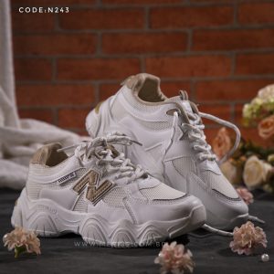 womens sneakers price