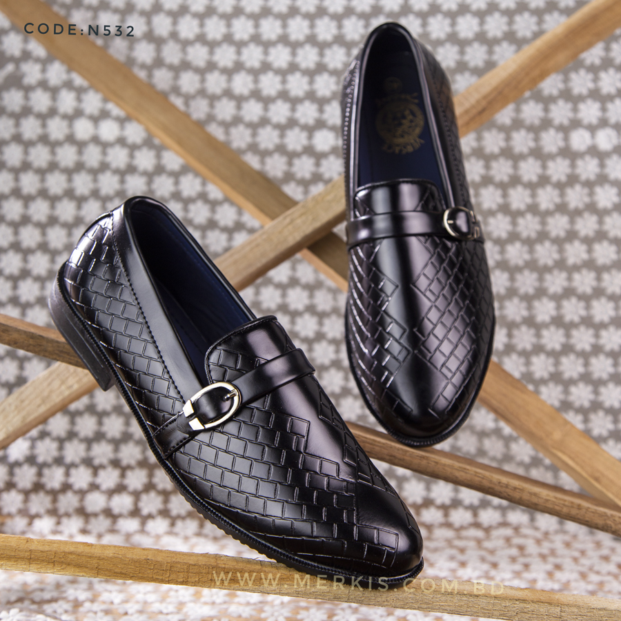 Classic Tassel Loafer for Men - Timeless Elegance and Style