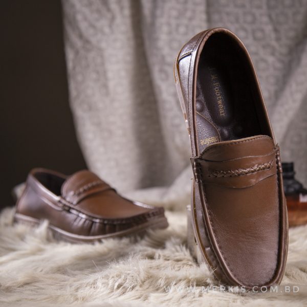 casual shoe for men