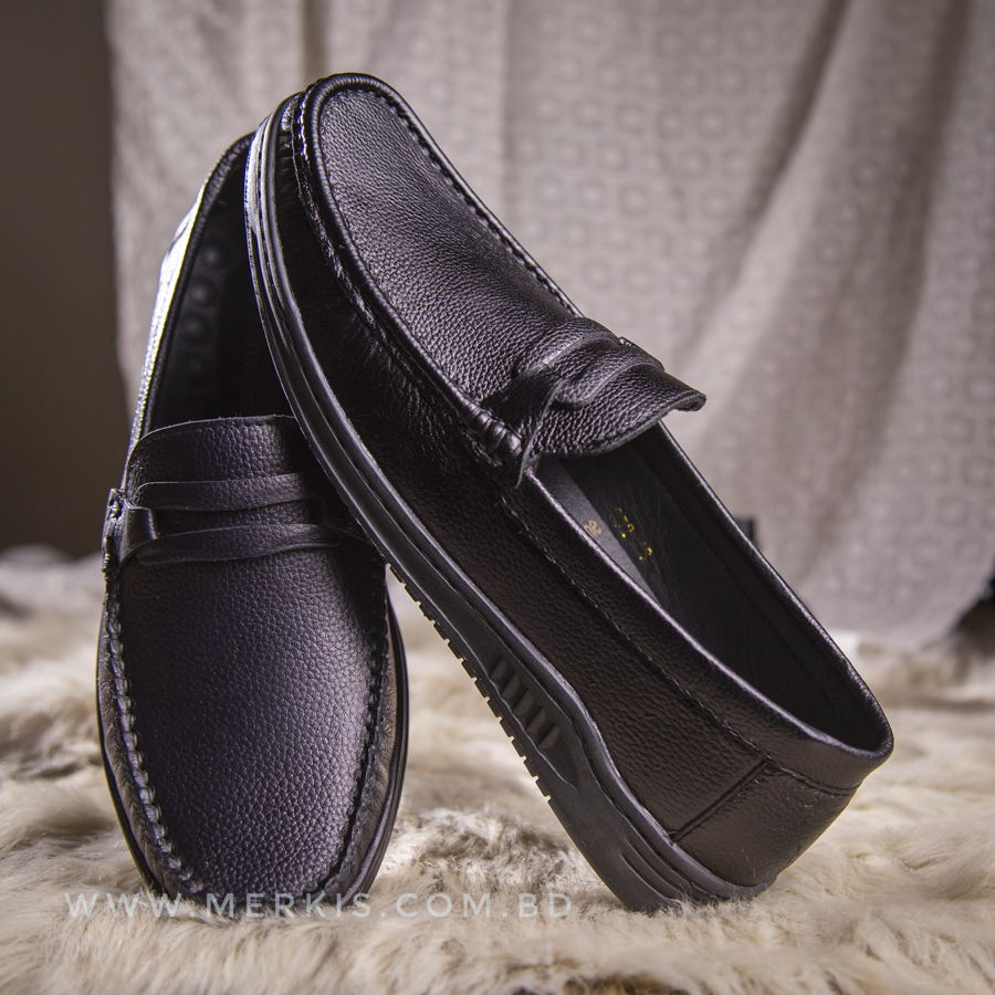 Black Casual Shoes | Trendy and Versatile Footwear