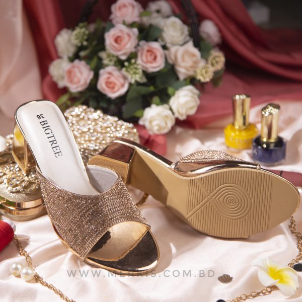 Buy box heels online