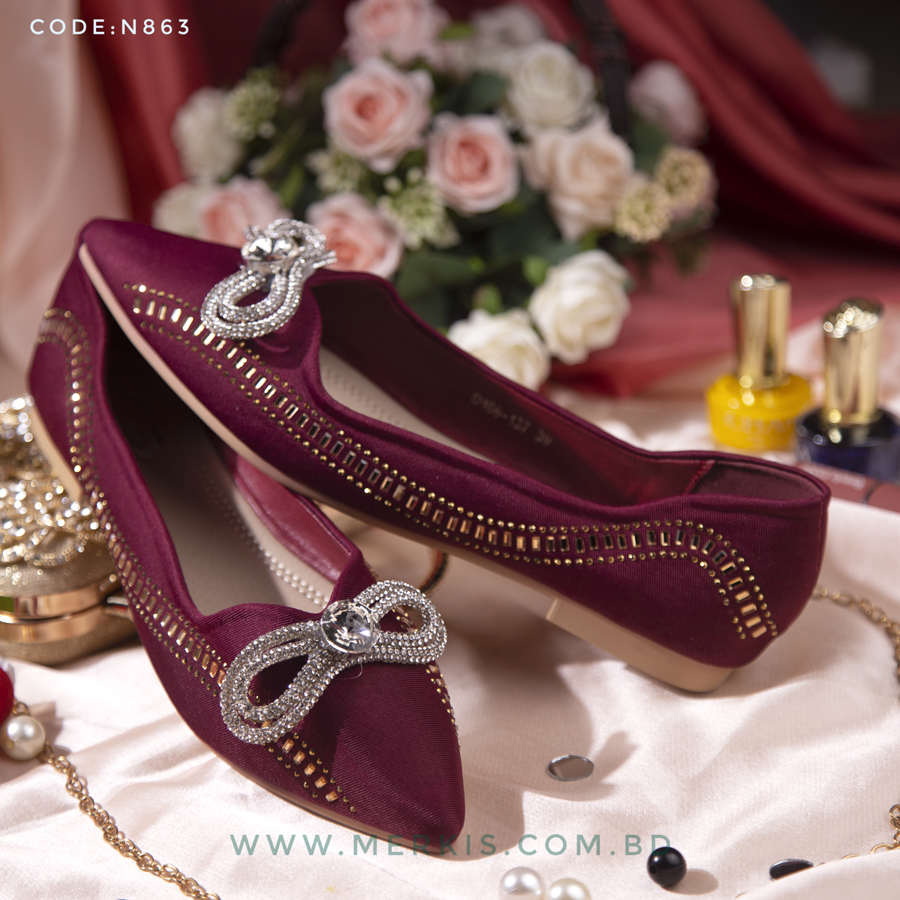 Best Slip-On Shoes for Women | Merkis