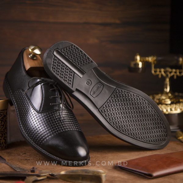 elegant black formal shoes