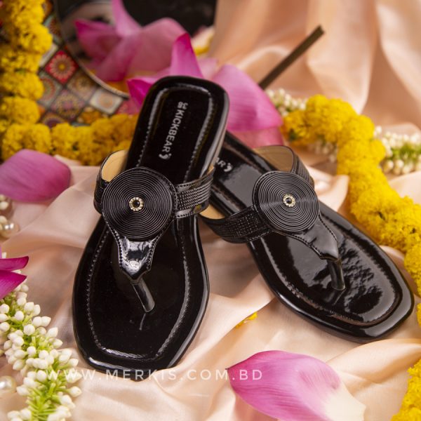 Affordable flat sandals for women