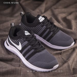 Nike Slip-on sports shoes