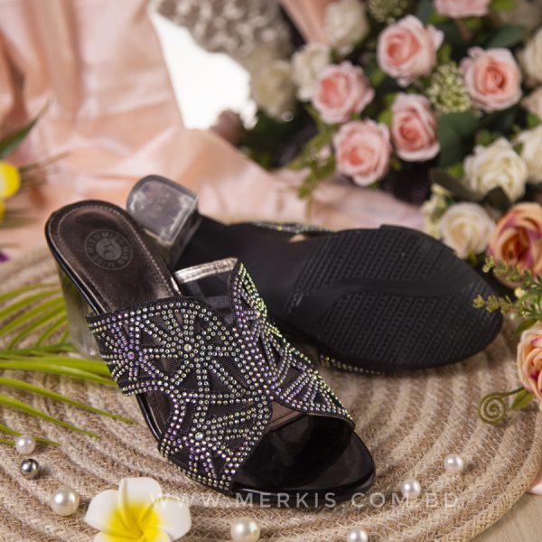 black womens heel sandal