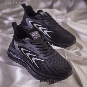 trendy sports shoes