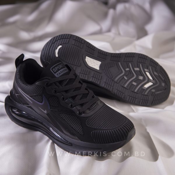 affordable black sports shoes