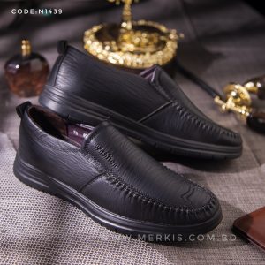 comfortable casual shoes