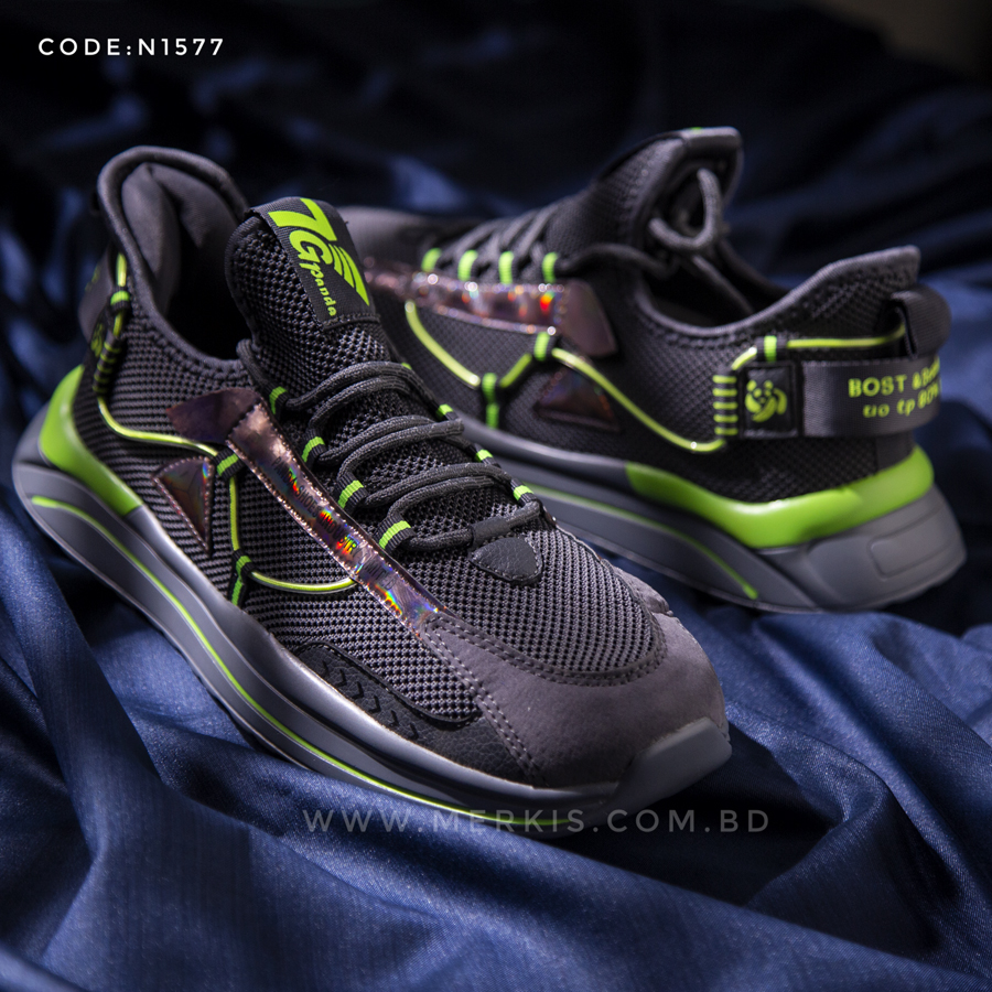Buy Black Sports Shoes | Feet First | Merkis