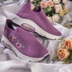 pink womens sneakers bd