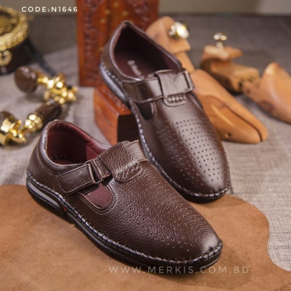 men chocolate leather sandal