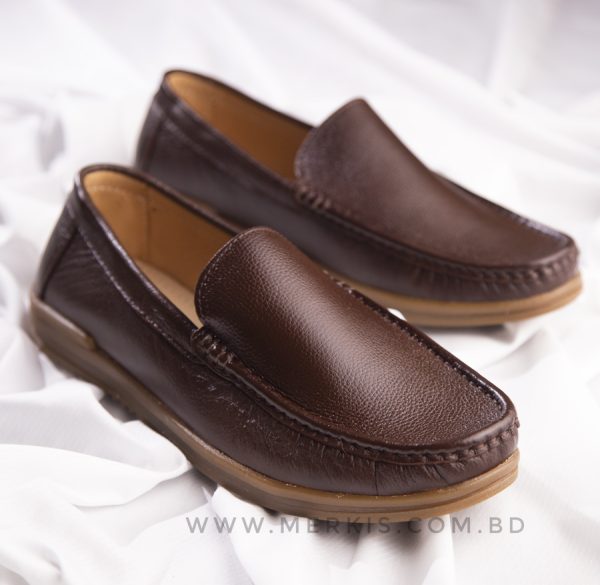 chocolate casual shoes