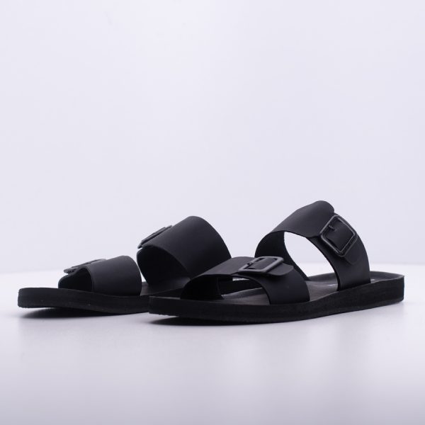black new sandal for men