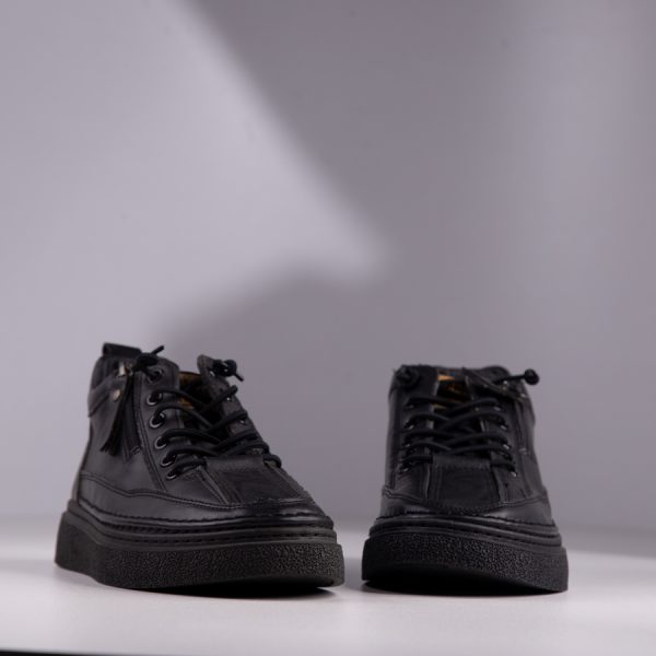 black nike sneakers bd
