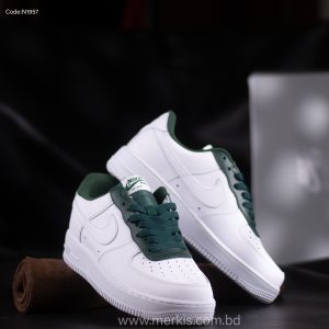 white nike sneakers price