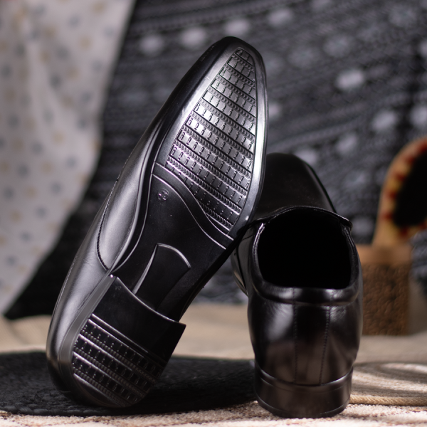 black formal shoe price