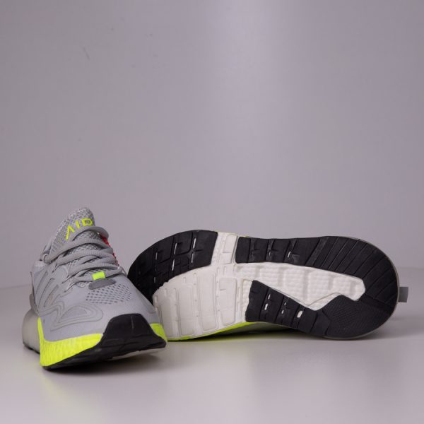 stylish sports shoes for men