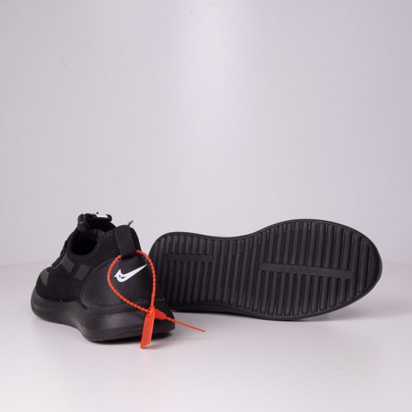 black mens sports shoes