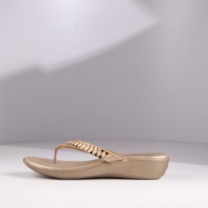 comfortable womens flip flop sandal