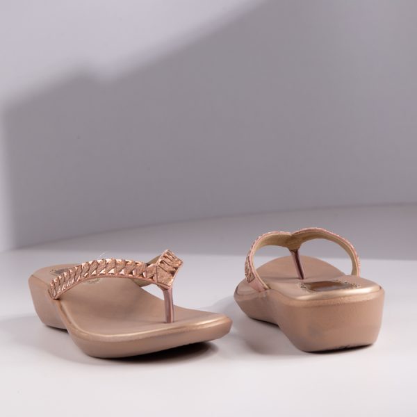 trendy flat sandal price