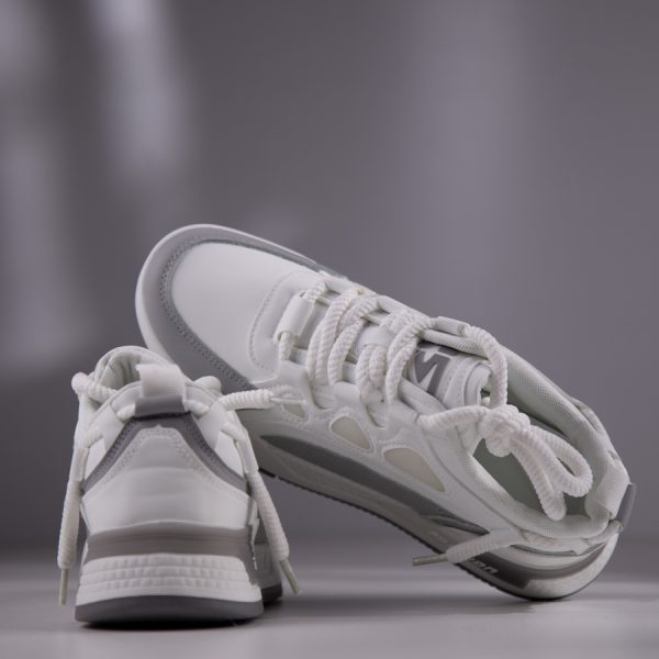 mens new white sneakers bd