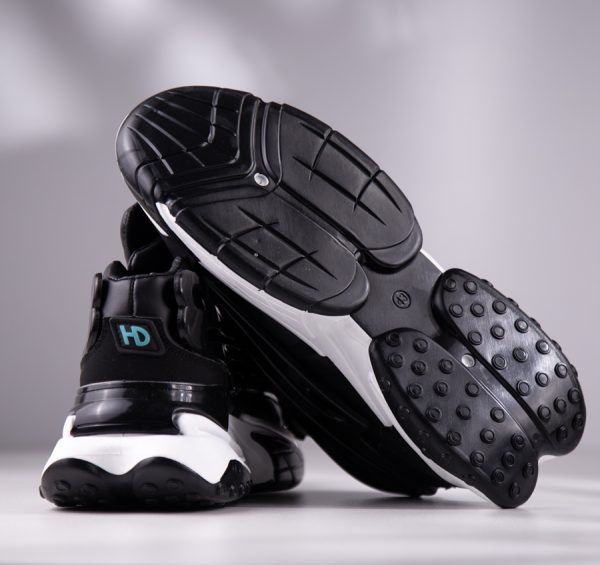 new black balmain sneakers