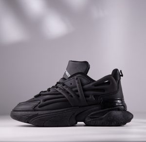 latest black balmain sneakers