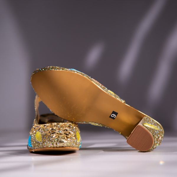 gorgeous heel sandal for women