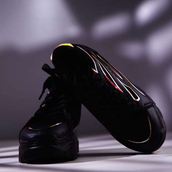 black sneaker for women bd