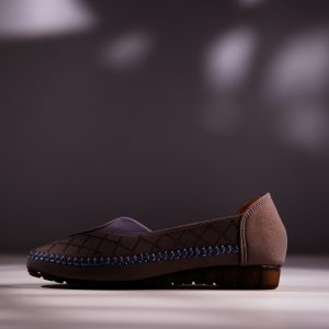 ladies trendy slip on shoes bd