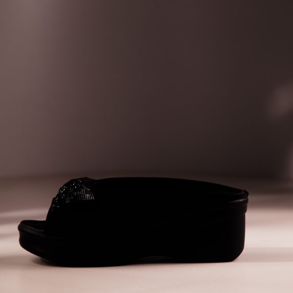 black new heel sandal for women