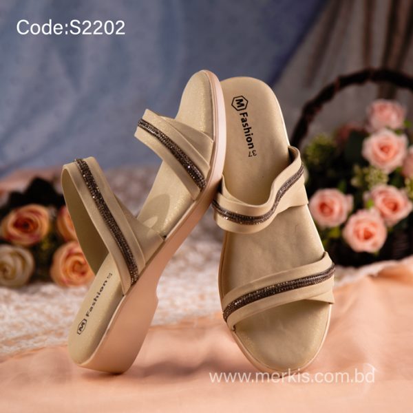 buy low heel ladies new sandal bd