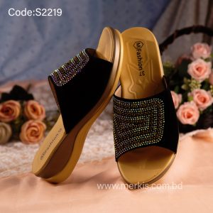 ladies low heel sandal bd