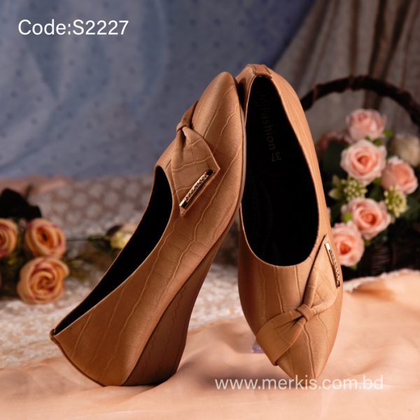 buy semi heel sandal price