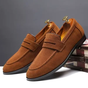Best Oversized Casual Shoe for Men