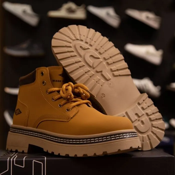 Stylish Heavy Duty Rubber Sole Boot For Men